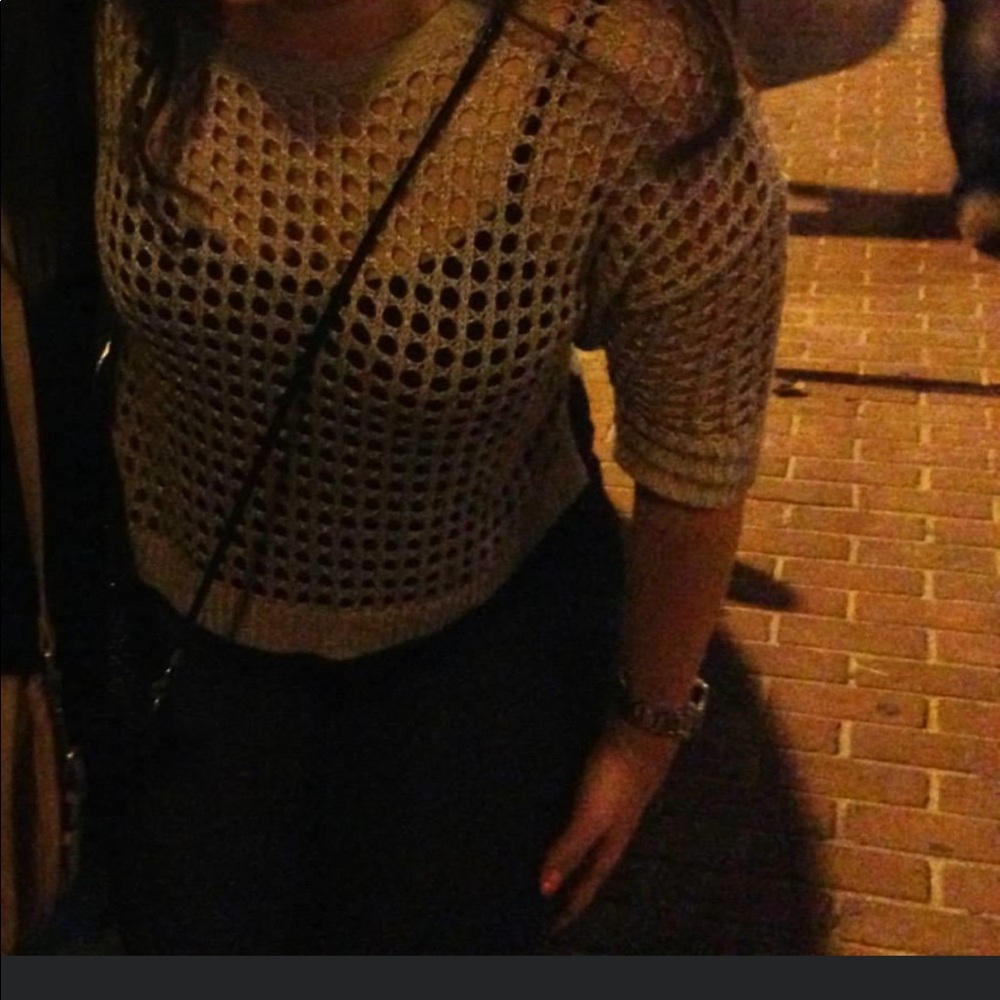 Express Sweater - Picture 4 of 4
